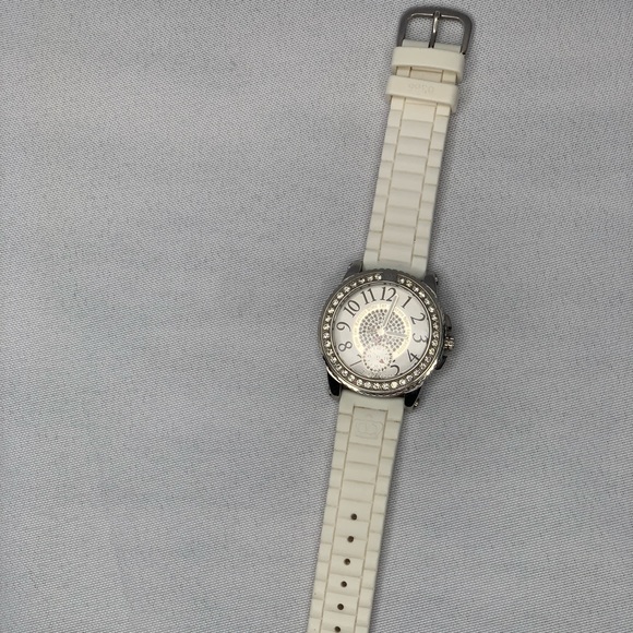 Juicy Couture Silicone Ladies Watch - Picture 3 of 8